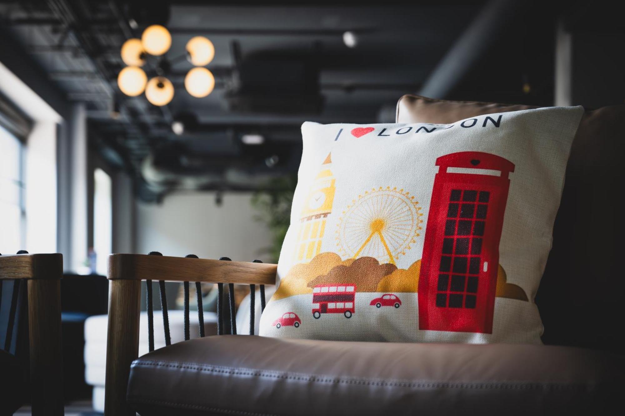 Southgate Hotel London East Barnet Εξωτερικό φωτογραφία