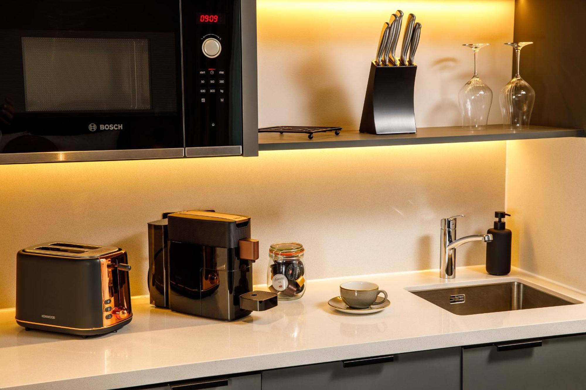 Southgate Hotel London East Barnet Εξωτερικό φωτογραφία
