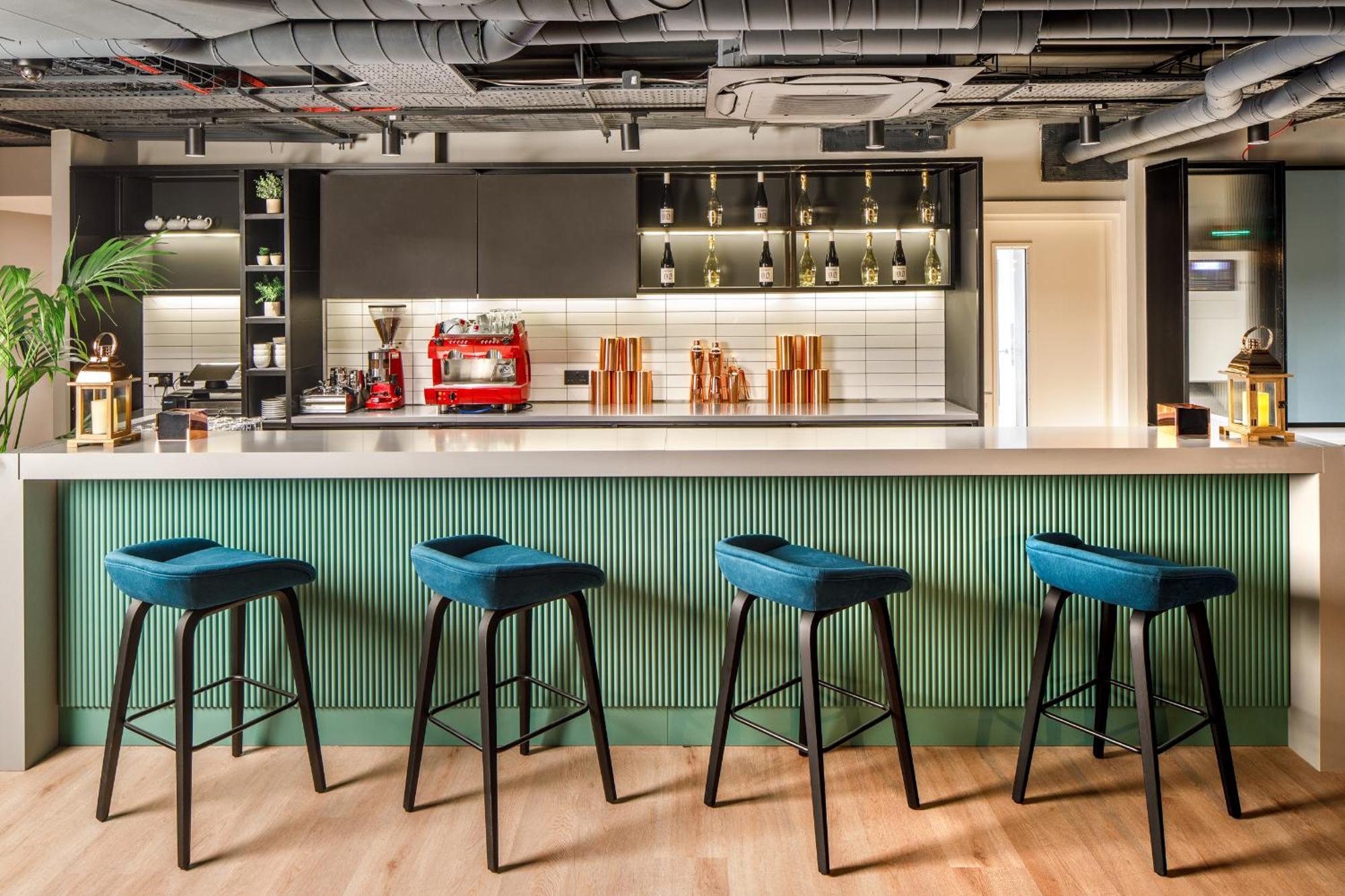 Southgate Hotel London East Barnet Εξωτερικό φωτογραφία