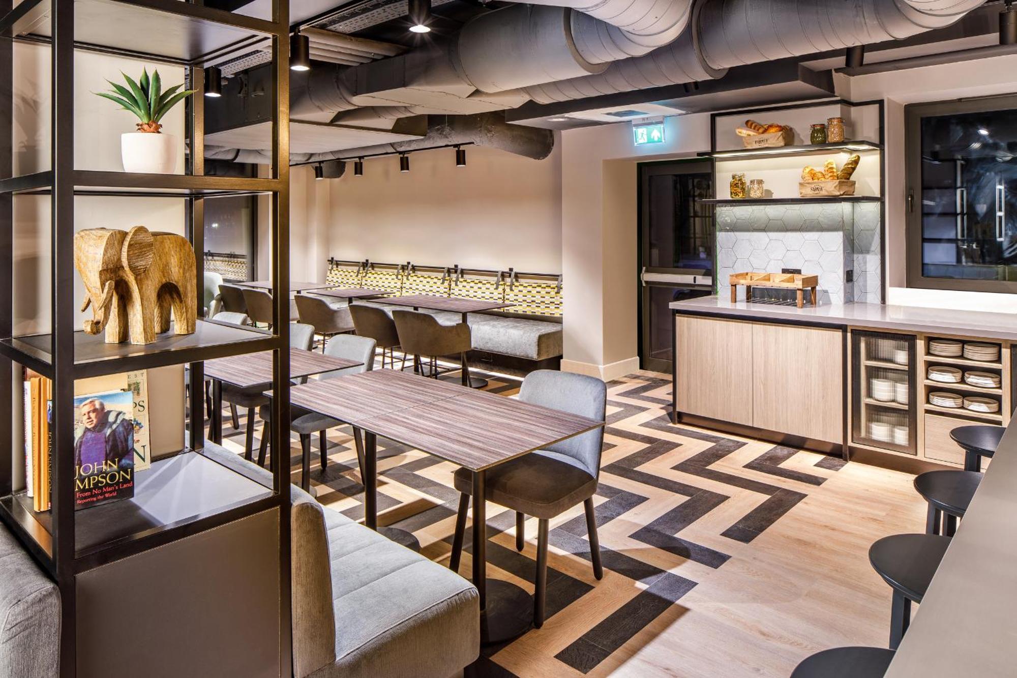 Southgate Hotel London East Barnet Εξωτερικό φωτογραφία